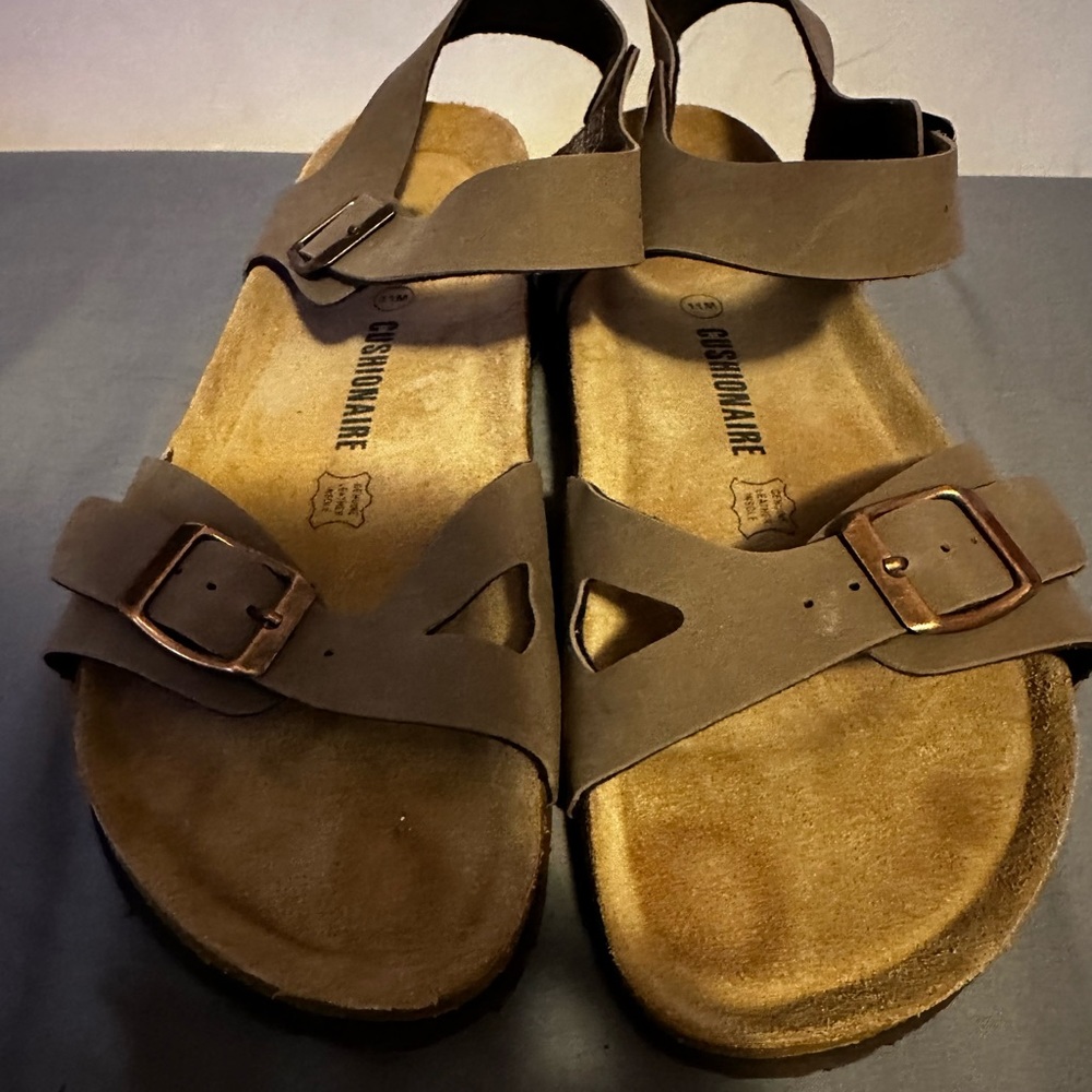 Cushionaire Sandals